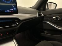 BMW 330 - Vorschau Bild 37