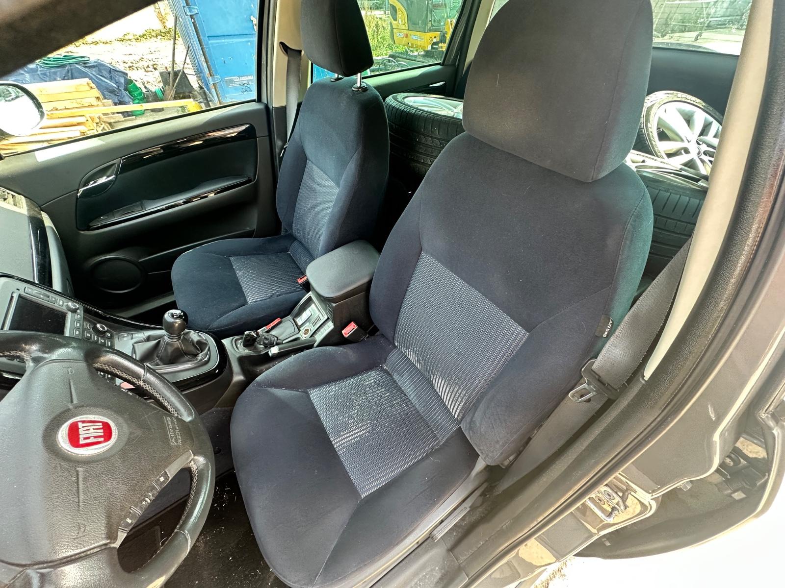 Fiat Croma 2010 — photo 11