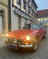 MGB GT, restauriert, wie NEU - rote MG MGB