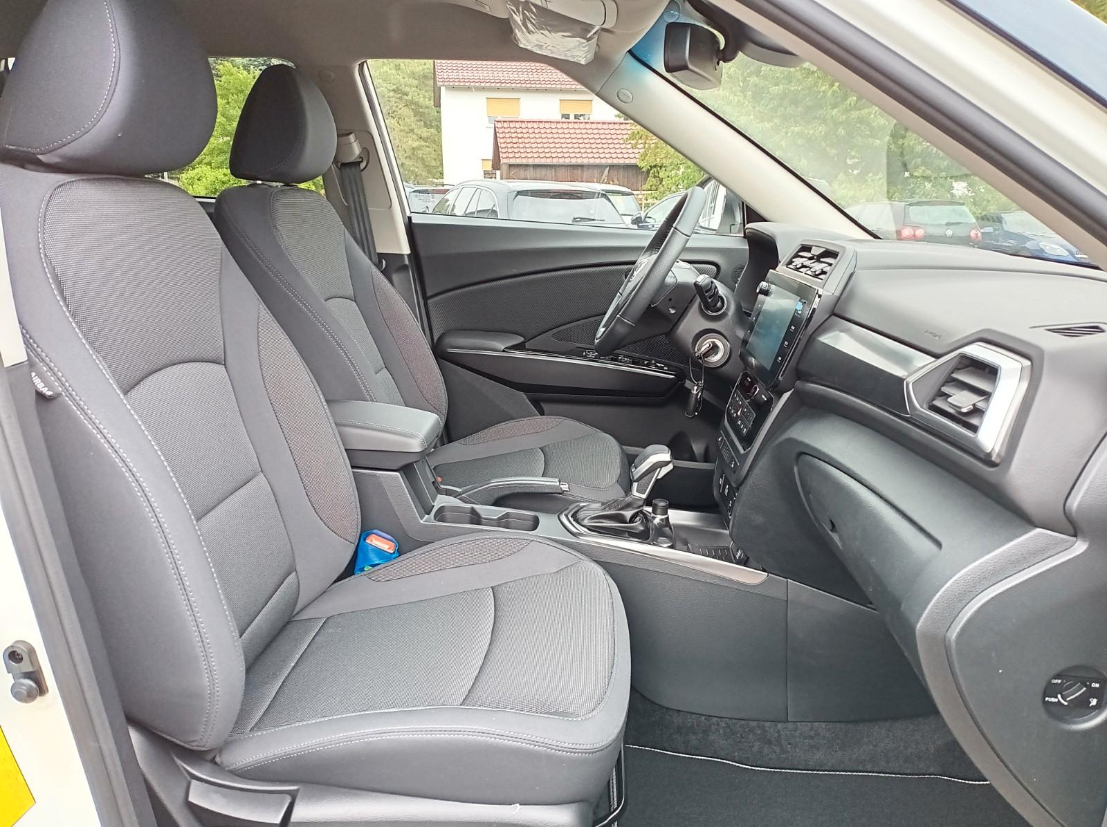 KGM Tivoli 1.5 ESSENTIAL+AUTOM+LM FELGEN+CARPLAY+, миниатюра 23