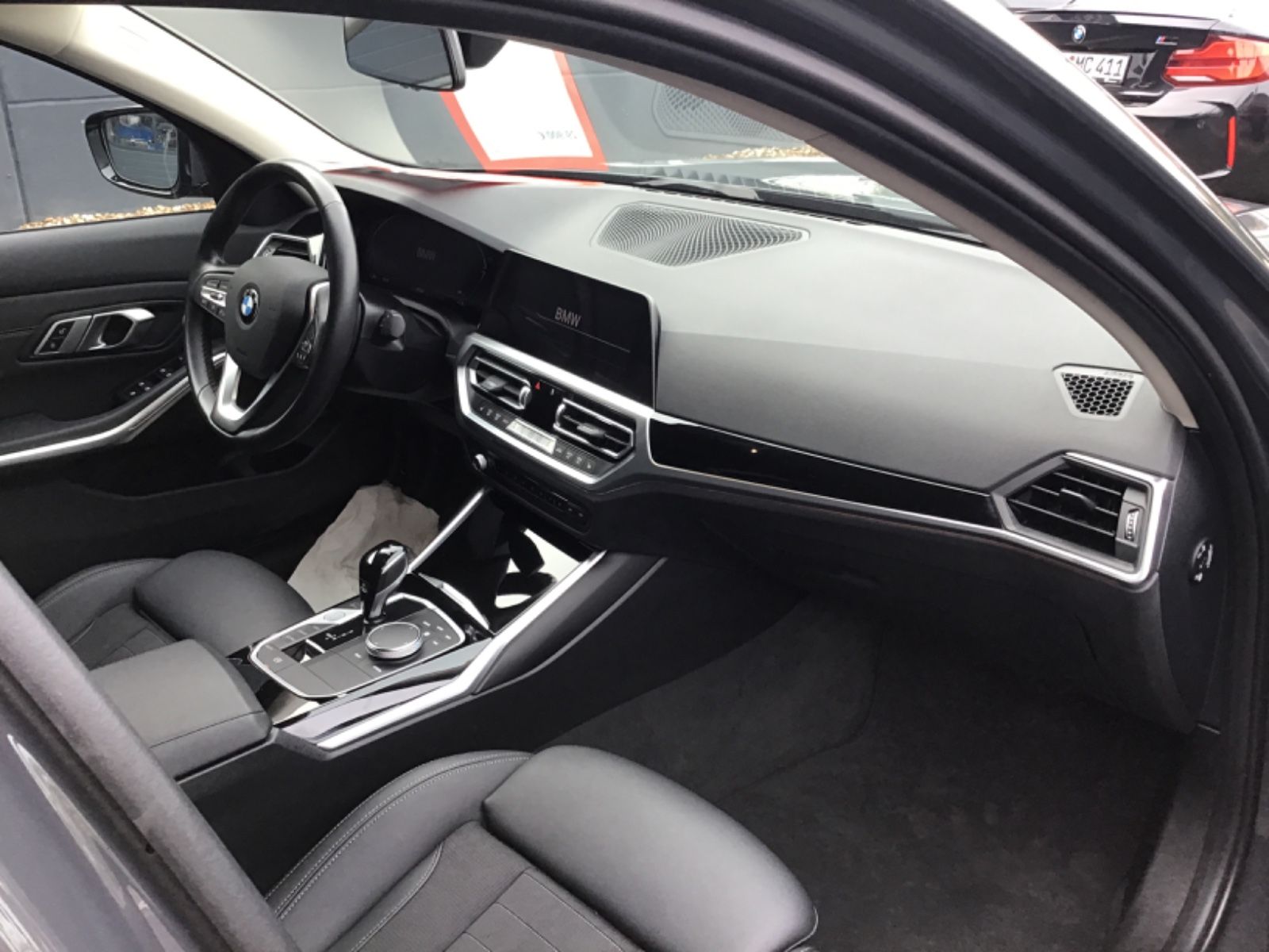 BMW 320 i Sport Line foto 17