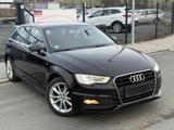 Audi A3 Sportback Euro6 S line Selection 2.0TDI 150PS - Audi A3: Se TDI