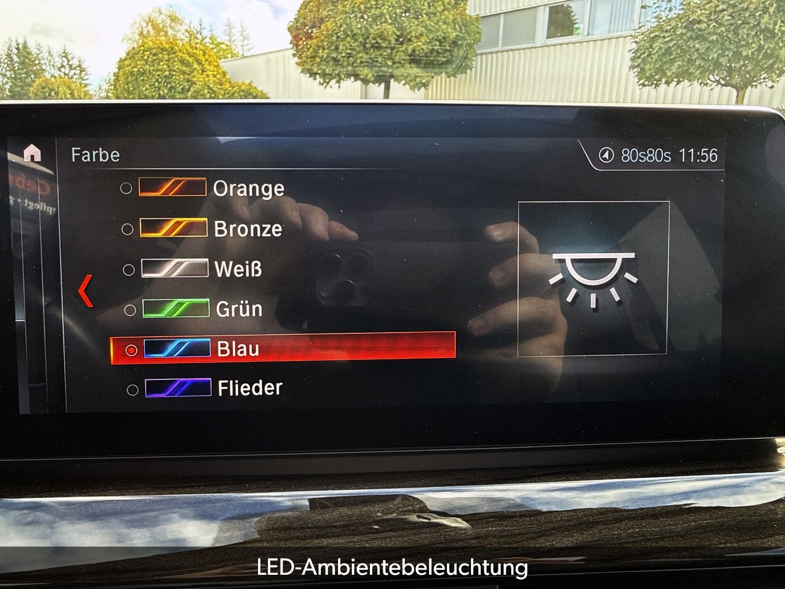 Fahrzeugabbildung BMW X1 xDrive25e Advantage ACC KAM AHK PANO HUD H&K