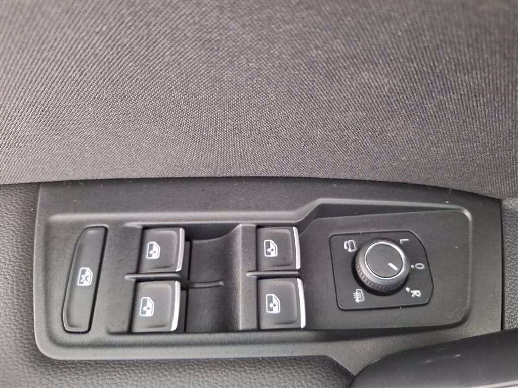 Volkswagen Tiguan Elegance 2.0 TDI DSG 4MOTION Standhz AHK, миниатюра 15