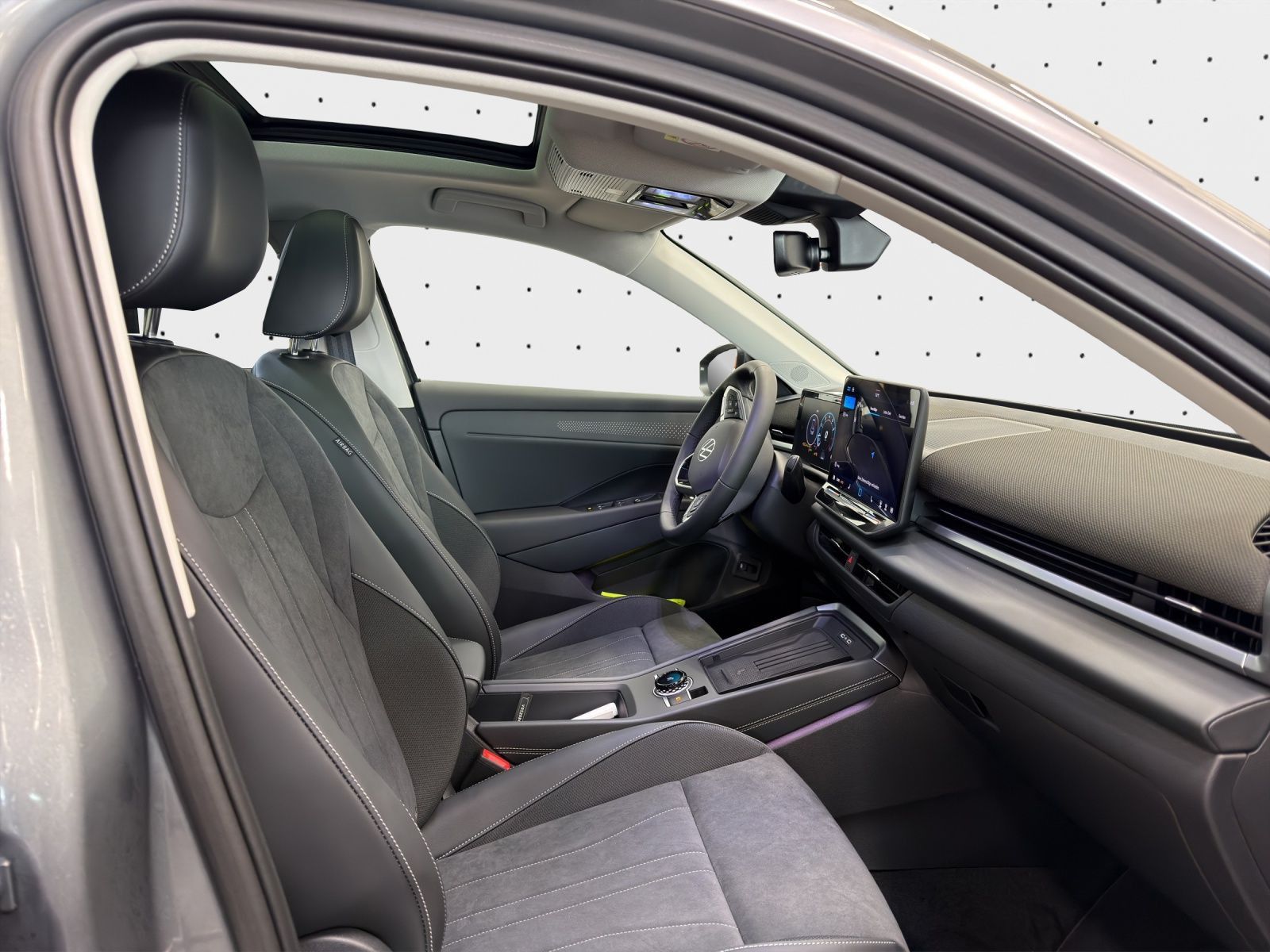 Volkswagen T-Roc - Bild 4