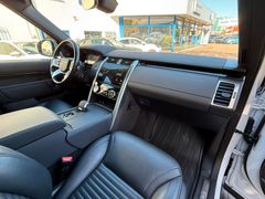 LAND ROVER Discovery 5 SE D250 AWD*LED*Schiebedach*Luftfed.