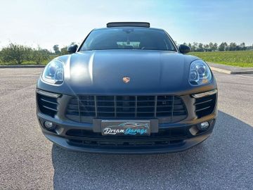 Porsche Macan - 2