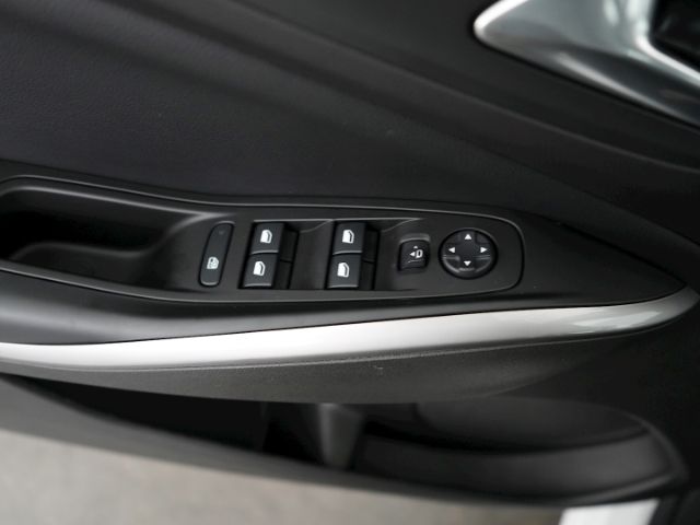 Grandland GS HYBRID eDCT+LED+NAVI+360 GRAD KAMER