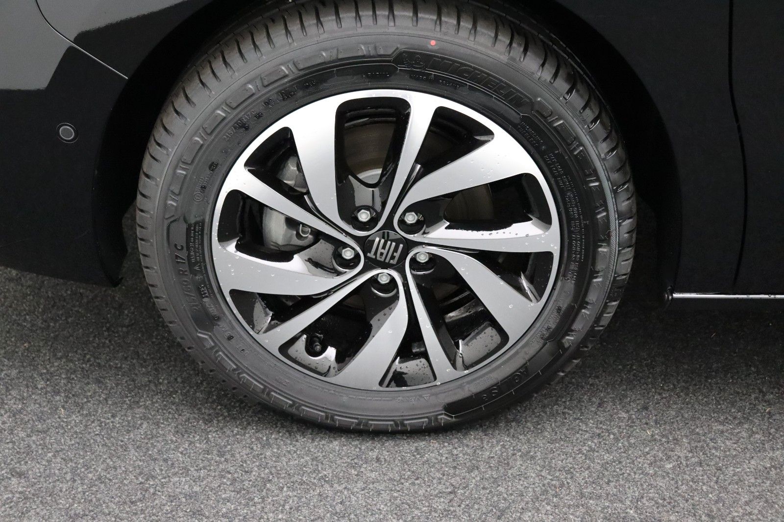 Fahrzeugabbildung Fiat Ulysse 2.0 BlueHDi 180 S&S EAT8 TOP L3 (5,33m)