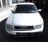 Audi A4 2.4 tiptronic Avant -