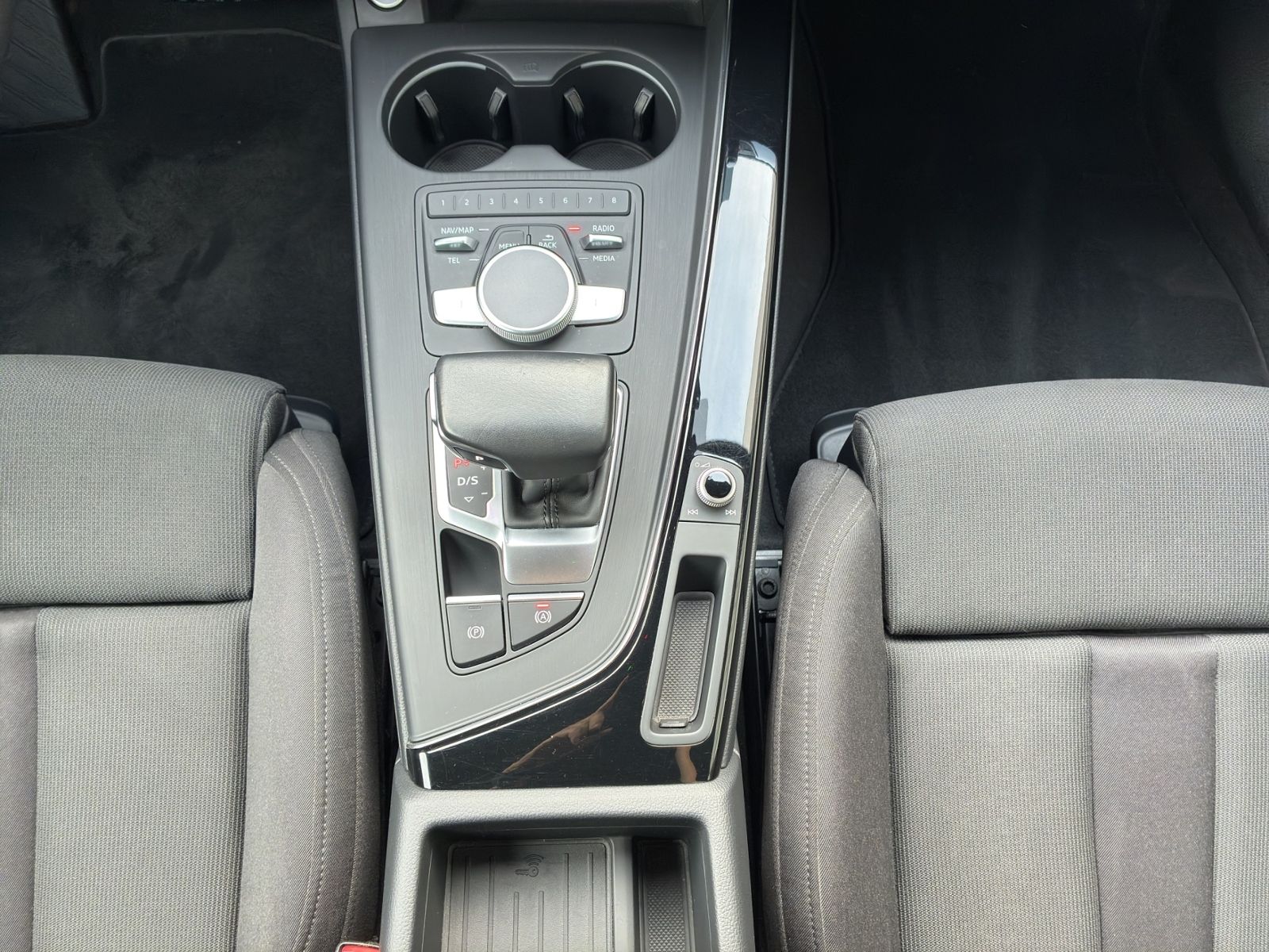 A4 Avant 2.0 TFSI sport S-Line *LED*AHK*KAMERA*