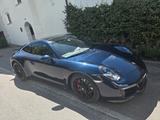 Porsche 911 4 GTS