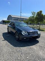 Mercedes-Benz CLK 320 CDI AVANTGARDE Avantgarde - gebrauchte Mercedes-Benz CLK 320 aus dem Jahr 2008