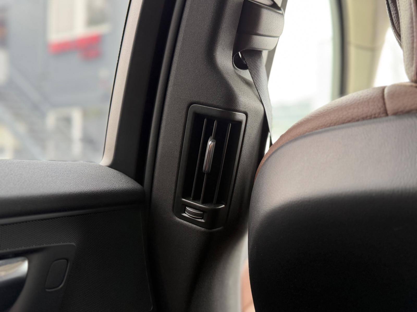 Volvo XC60 Momentum Pro*LEDER*ACC*LED*SENSUS*APPLECAR