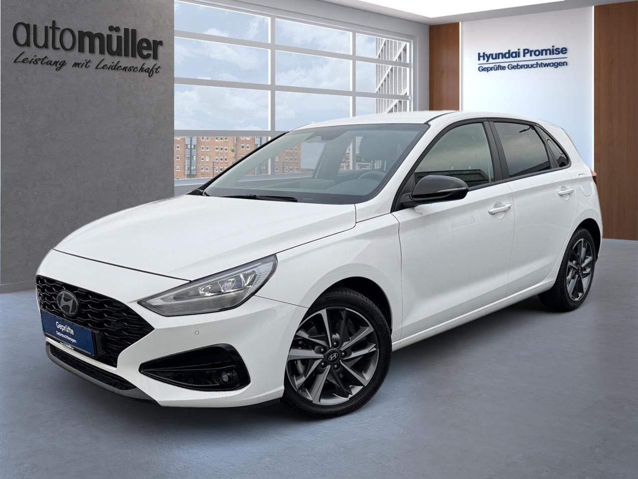 Hyundai i30 ADVANTAGE *AUTOMATIK*LED*NAVI*KLIMAA*KAMERA*