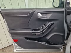 Fahrzeugabbildung Ford Puma ST-Line Vignale Navi LED ACC SiHz RFK AHK