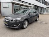Opel Astra J  1.4Sports 16V Turbo 2 Hand Tüv neu AHK - Opel Astra: Kombi, 16v