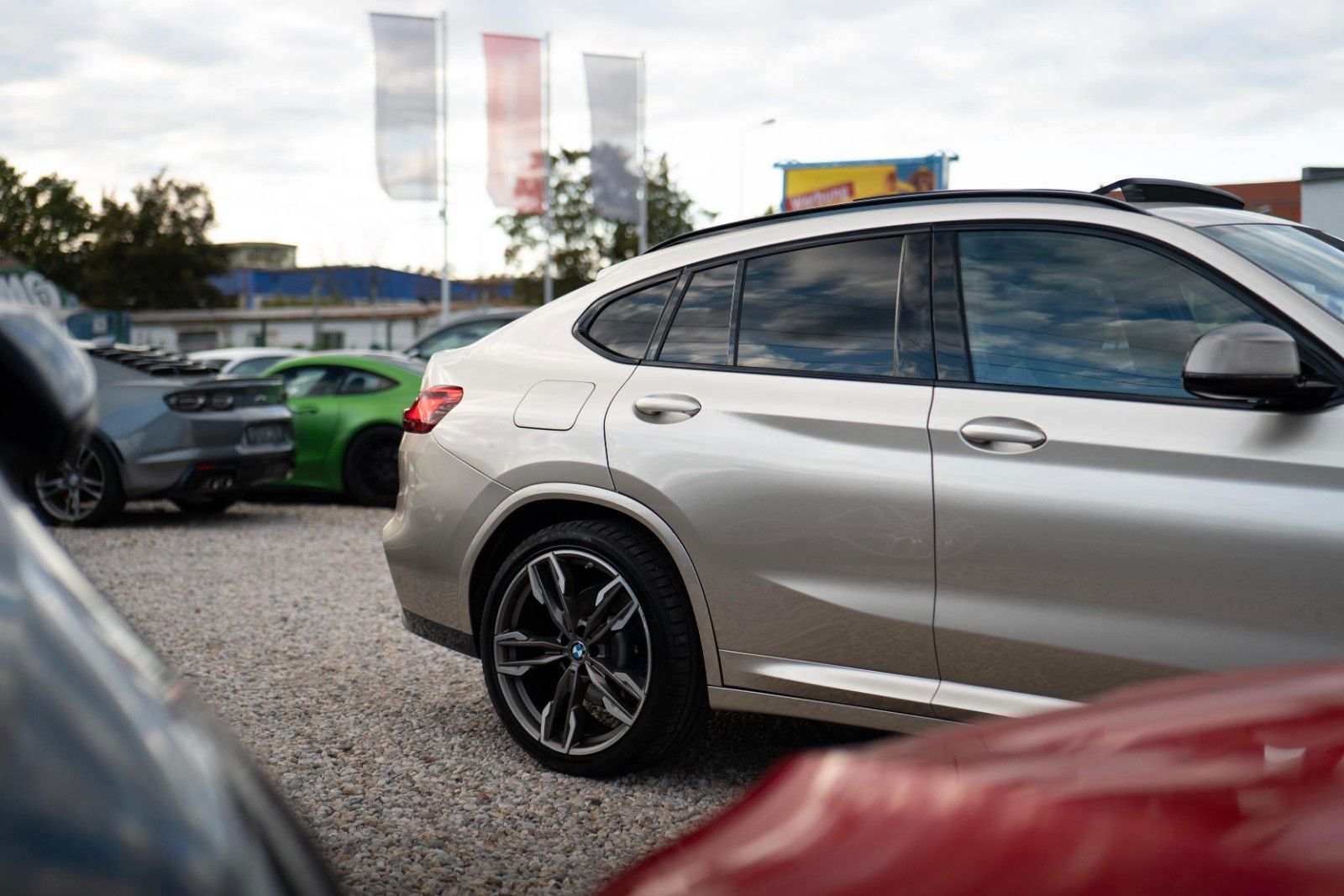 Fahrzeugabbildung BMW X4 M40i M Performance Shadow Line | Pano | LED
