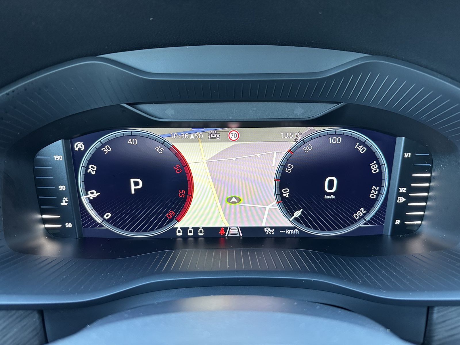 Fahrzeugabbildung SKODA Kodiaq 2.0 TDI DSG Style NAV+MATRIX+ACC+AHK+18ZO