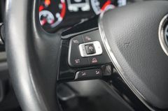 Fahrzeugabbildung Volkswagen Polo VI 1.0 TSI COMFORTLINE NAVI/LED/KAMERA/DAB+