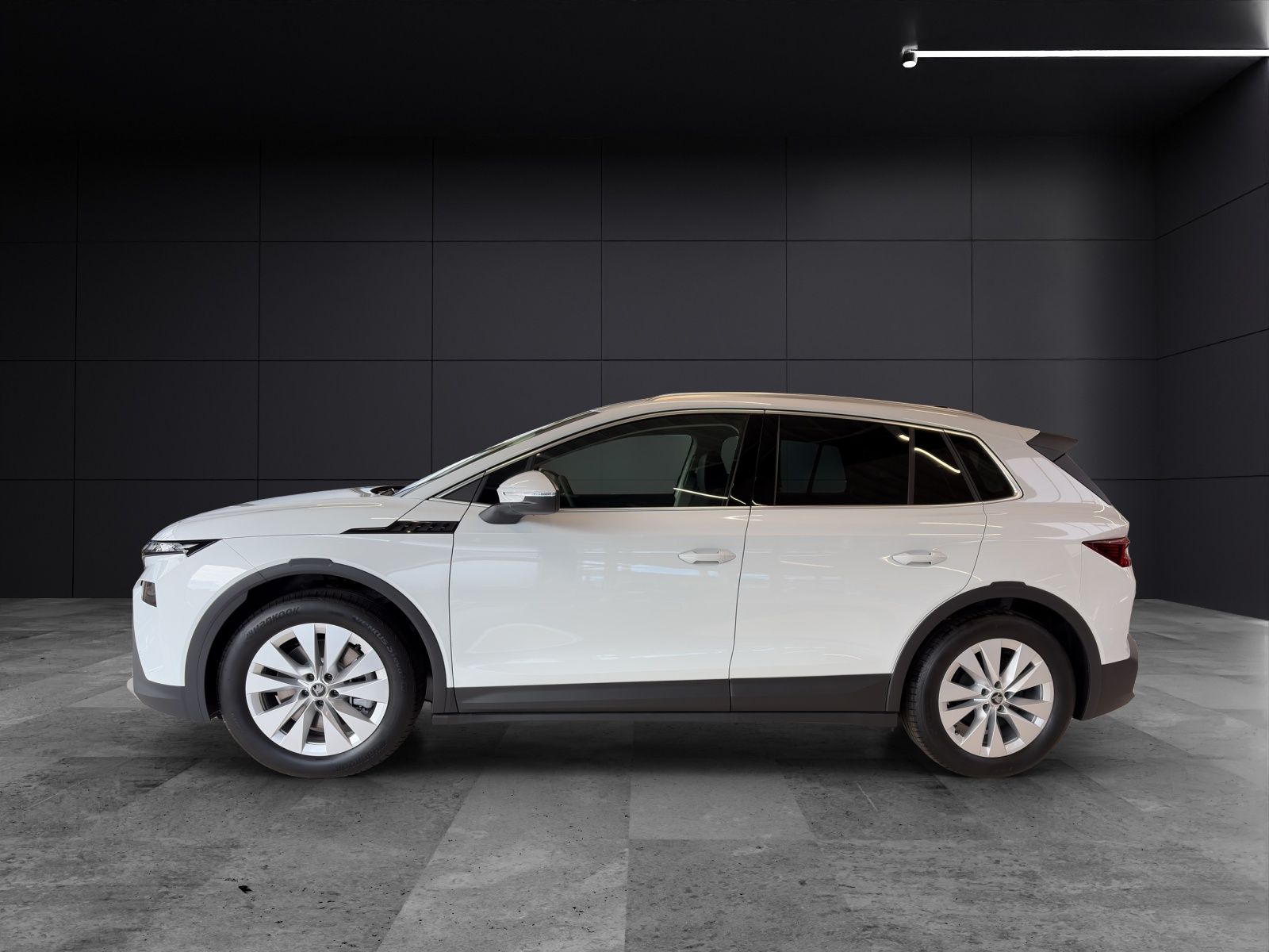 Fahrzeugabbildung SKODA Elroq Selection 60 AHK MATRIX