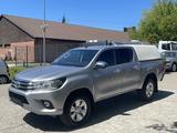 Toyota Hilux 2.4 Double Cab Comfort 4x4 *Klima*HARDTOP* - graue Toyota Hilux