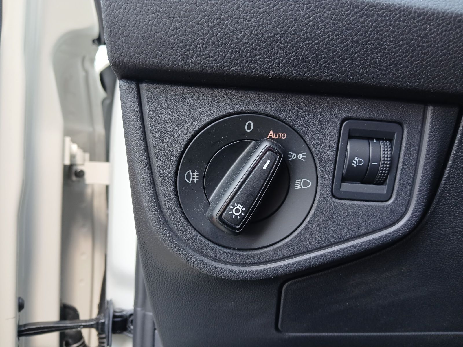 Fahrzeugabbildung Volkswagen Polo 1.0 LED