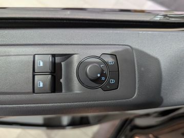 Ford Transit Custom 2,0l Ecoblue L2H1 Automatik 5JGar
