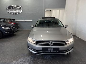 Volkswagen Passat Variant - 2