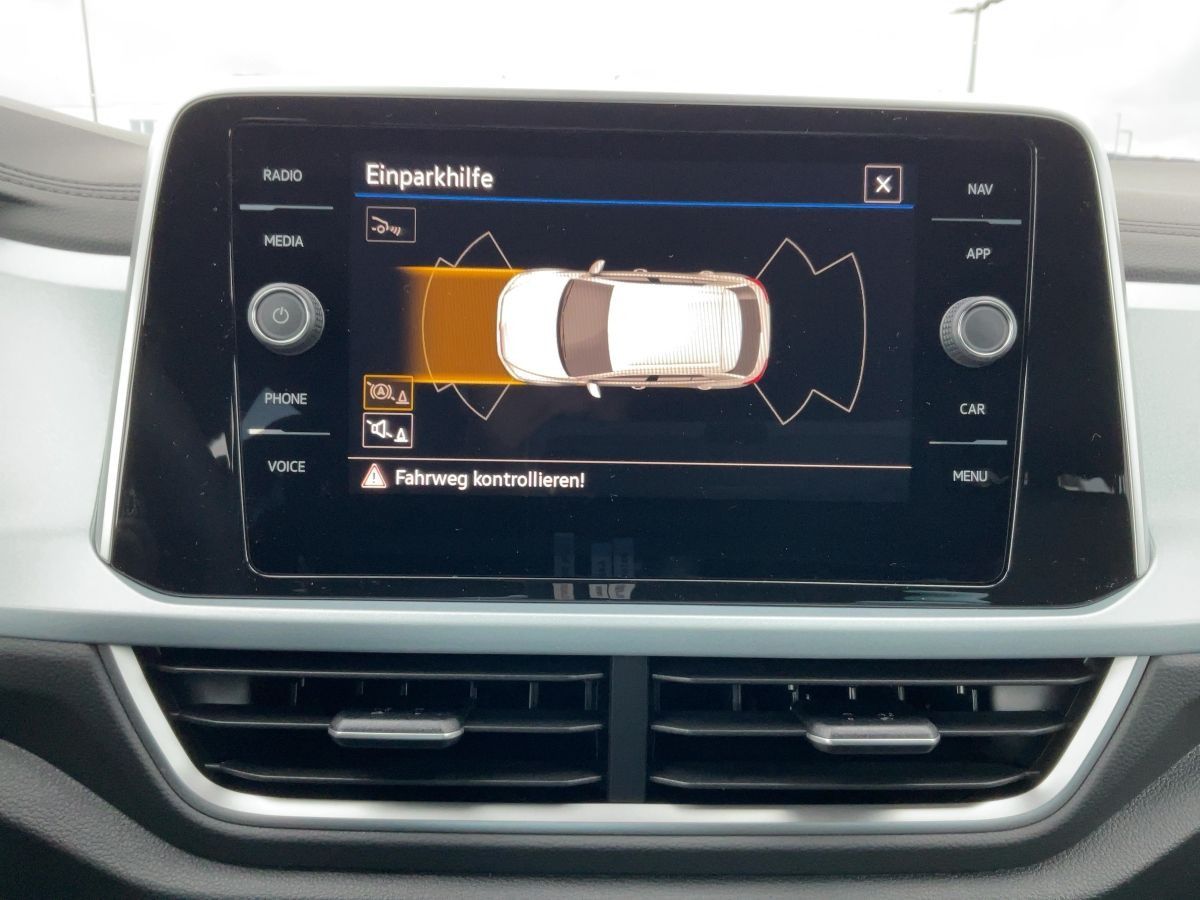 Volkswagen T-Roc - Bild 15