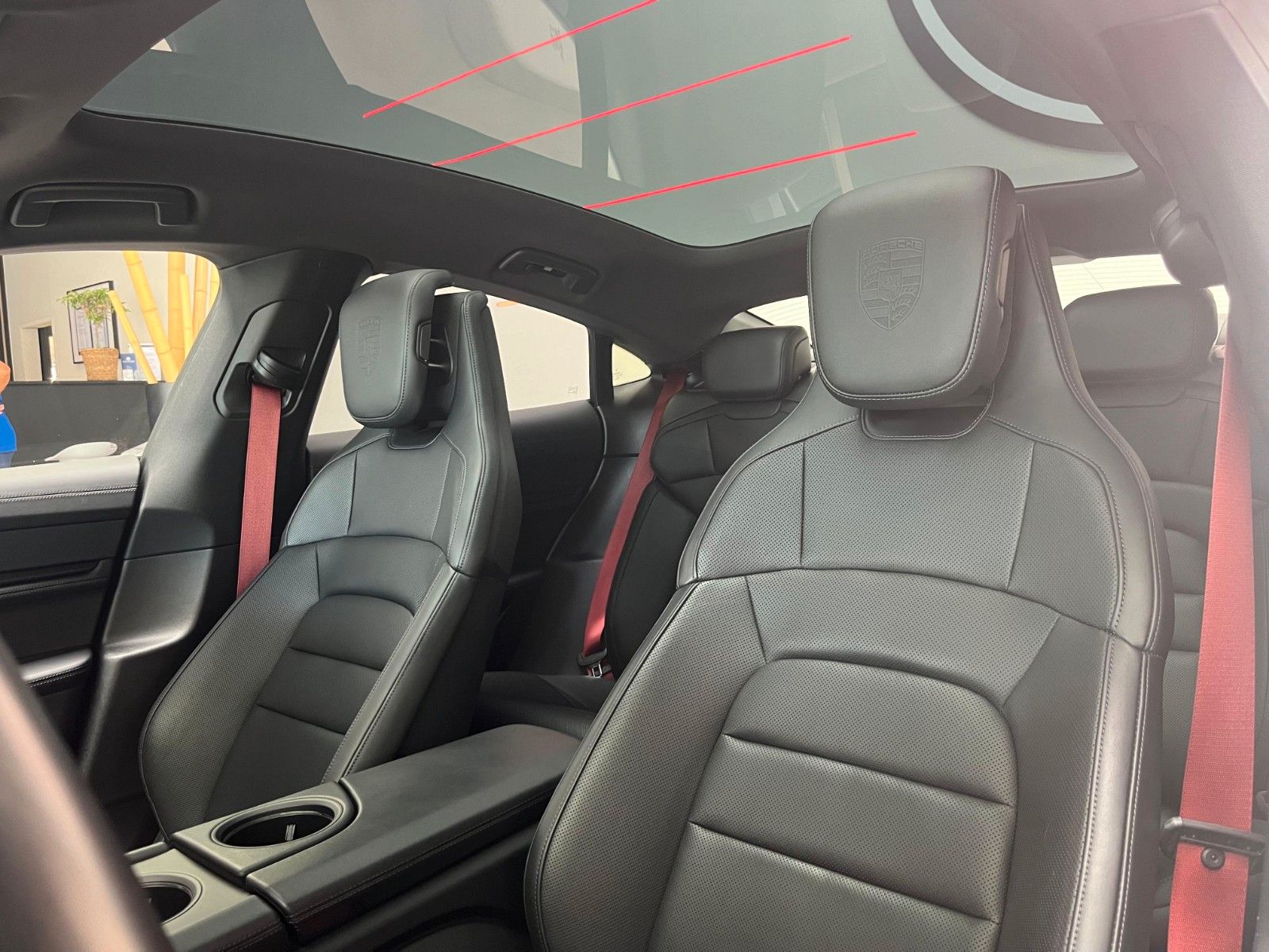Fahrzeugabbildung Porsche Taycan 4S Plus*Chrono*Apprvd.*Pano*360°*HUD*Bose