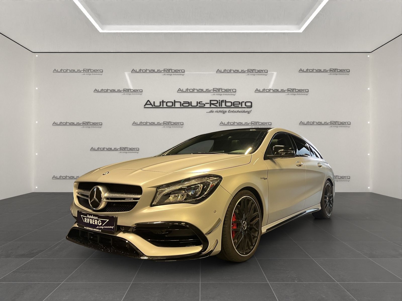 MERCEDES-BENZ CLA 45 AMG Shooting Brake  4Matic/PANO/H&amp;KACC/19