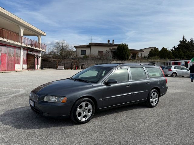 Volvo V70/XC70 V70 2.4 D 20V (163CV) cat Summum