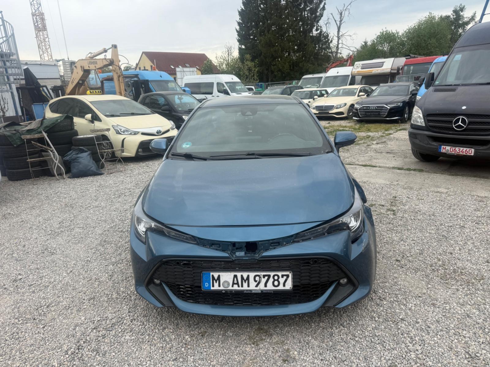 Toyota Corolla Hybrid Team D