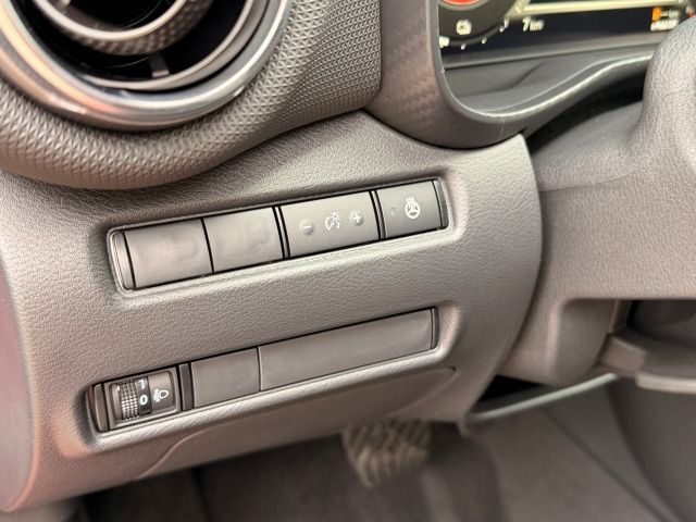 Fahrzeugabbildung Nissan Juke 1.6 Hybrid N-Connecta WP*Navi*BFS*Alu