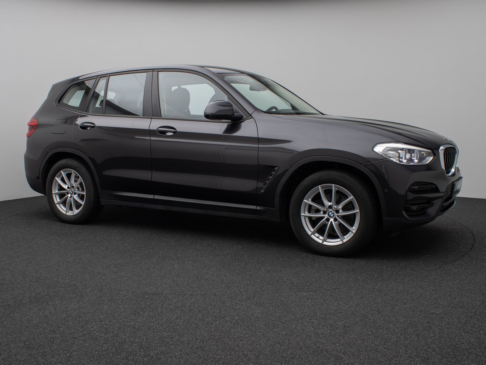 Fahrzeugabbildung BMW X3 xD20d 360°HUD DAB HiFi AHK Komfort Alarm LED
