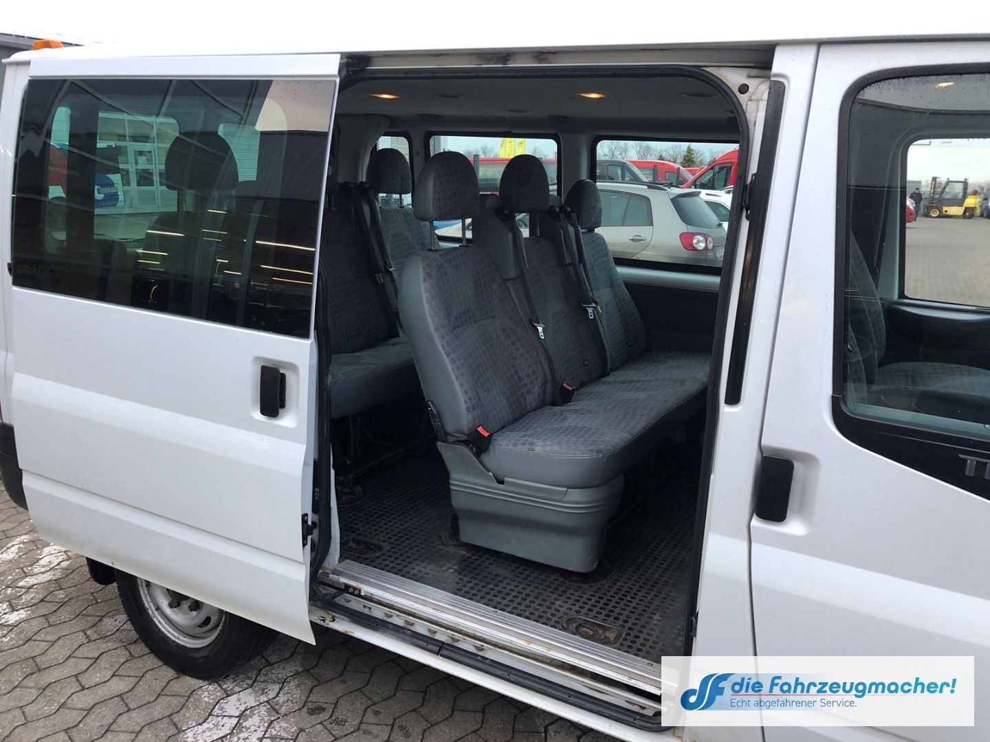 Fahrzeugabbildung Ford Transit Kombi FT 280 K 2.2 TDCI *EXPORT