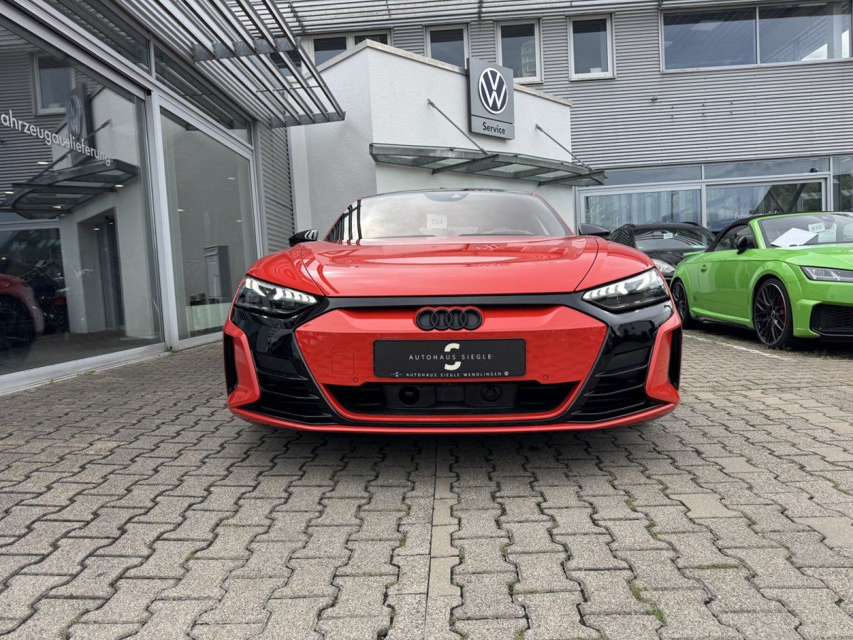 Audi e-tron RS GT quattro Design-Paket RS Headup Matr imagem 2