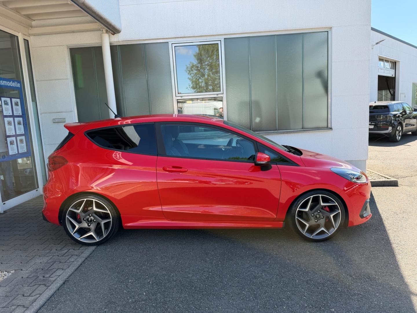 Ford Fiesta ST Leder-Exklusiv+BLIS+B&O+NAV+LED+PDC+LM