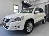 Volkswagen Tiguan Team/Allrad/Automatik/Kamera/Nur52.000KM - : Allradantrieb, Auto