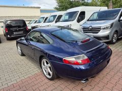 Fahrzeugabbildung 996 911 Carrera Coupe MOTORSCHADEN Deutsches Aut