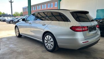 Mercedes E 220 - 6
