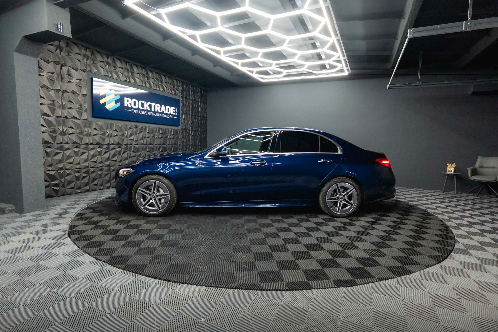 Fahrzeugabbildung Mercedes-Benz C 220d AMG Line+ | LED | ACC | DAB | Widescreen