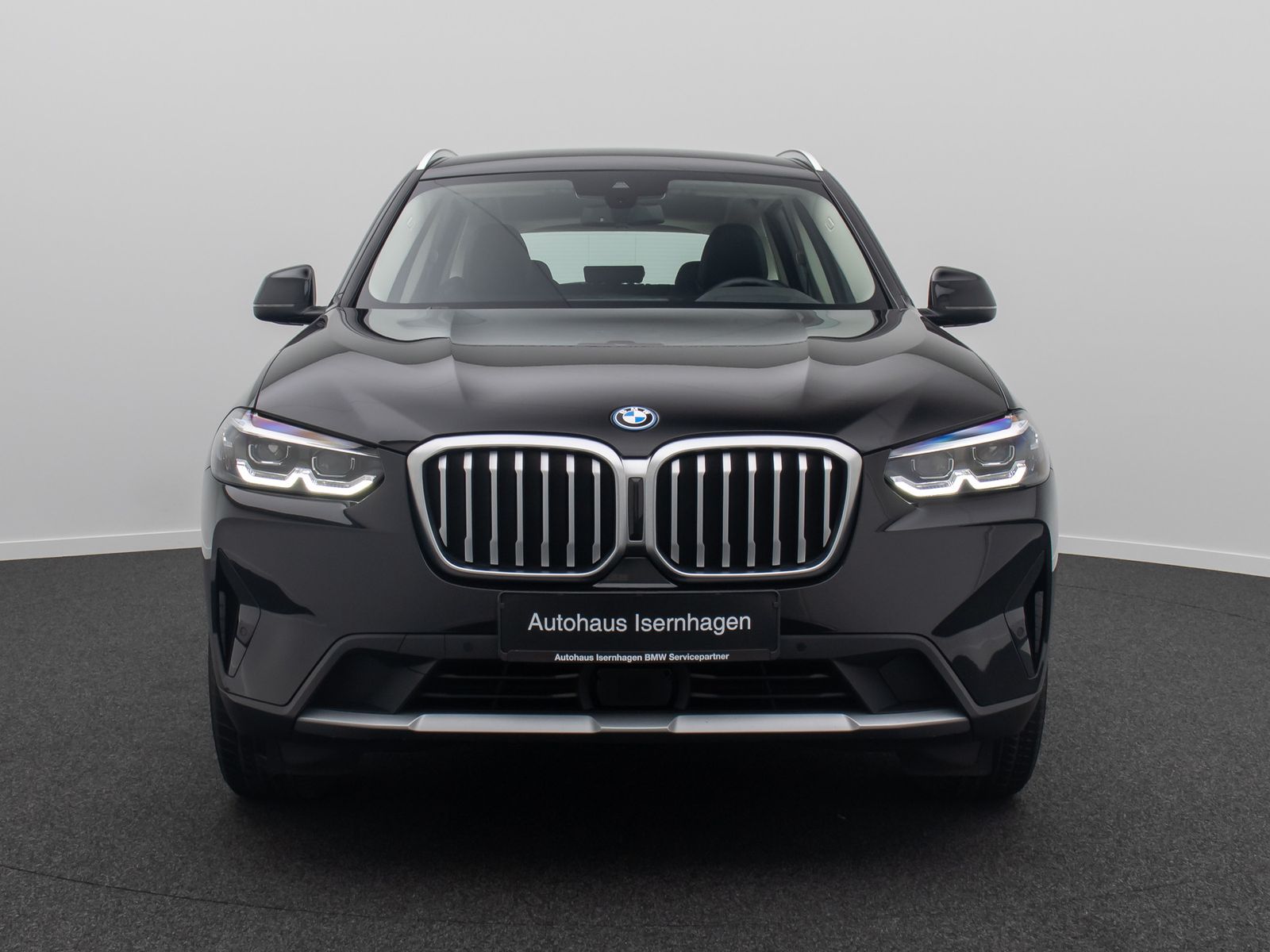 Fahrzeugabbildung BMW X3 xD30e Sport HUD DAB Kamera AHK Alarm 18Zoll