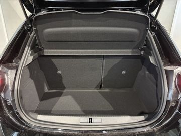 Fotografie 11 des Opel Corsa 1.2 Direct Injection Turbo GS ReNewKnit