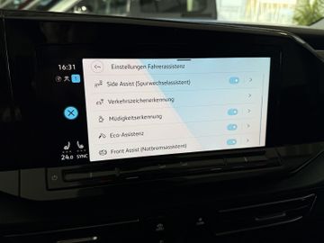 Volkswagen Caddy 2.0TDI DSG STYLE NAV PRO STANDH PANO 7SITZ