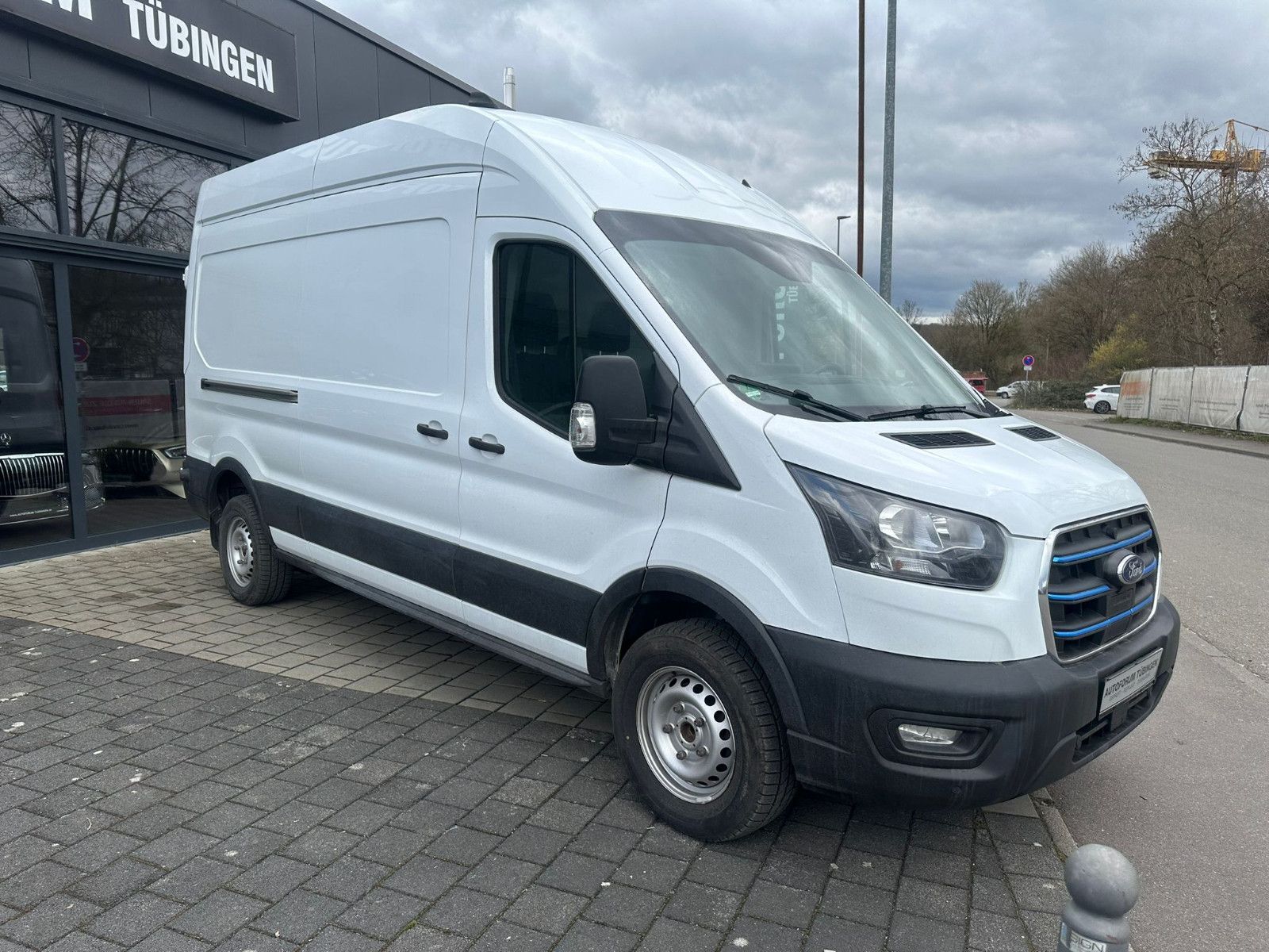Fahrzeugabbildung Ford E-Transit 350 L3H3 *NAVI*KLIMA*TOUCH*LED*SH