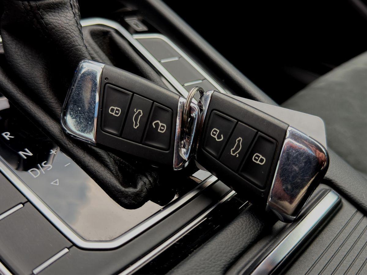 Volkswagen Passat Elegance 2.0 TDI DSG Matrix AHK, миниатюра 30