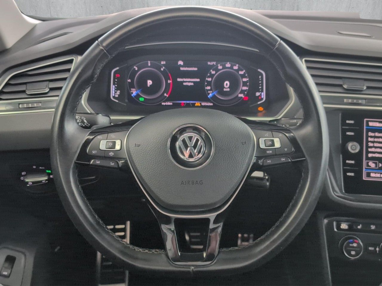 Tiguan IQ.DRIVE 2.0 TDI DSG Klima Navi