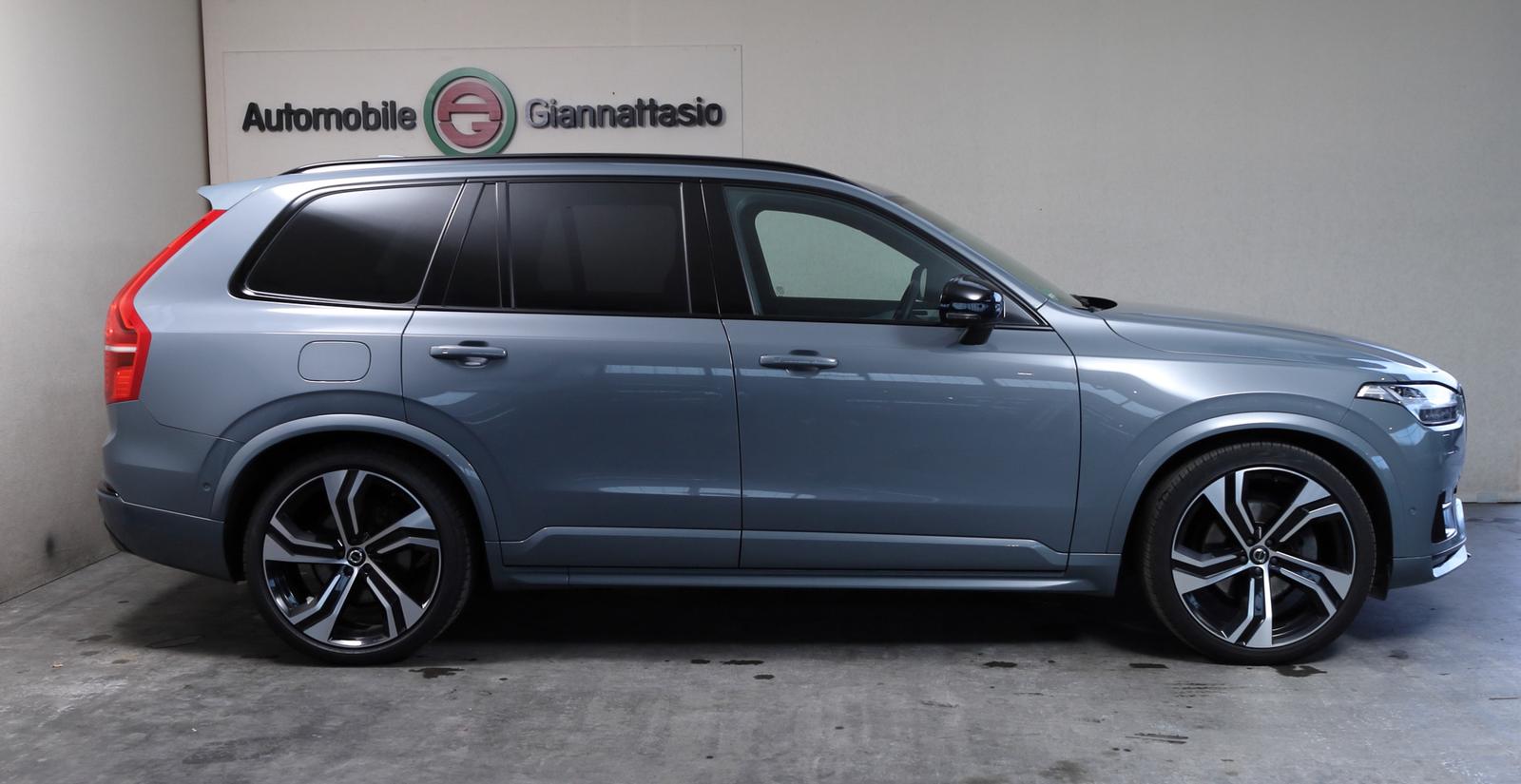 Volvo XC90 Ultimate Dark AWD 7 Sitze*B&W*360*Luft*22"